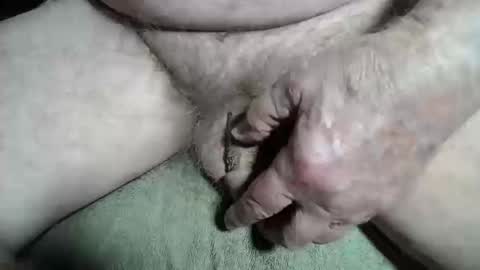 Snapshot of rustic69 chatting on October 18, 5:44 am rustic69 online show from October 18, 5:44 am