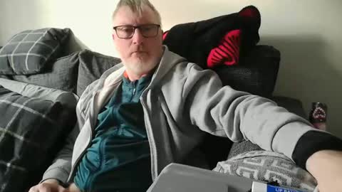 rusty69x online show from December 19, 11:29 am