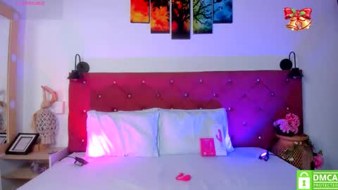 Ruth online show from December 19, 1:39 pm