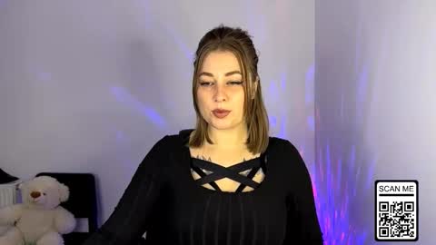 Snapshot of ruthless_111 chatting on October 23, 1:45 pm Nika online show from October 23, 1:45 pm