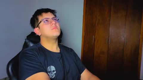 Snapshot of ryan_doretti chatting on September 24, 10:22 am Ryan online show from September 24, 10:22 am