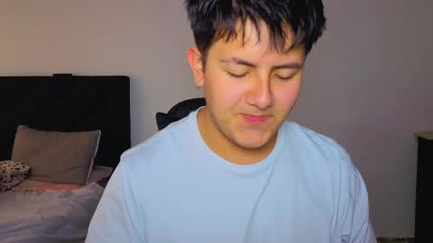 Snapshot of ryan_doretti chatting on September 27, 4:27 pm Ryan online show from September 27, 4:27 pm