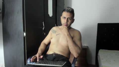 ryan_xc1 online show from September 27, 3:26 am