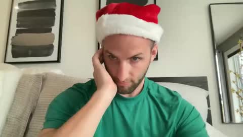 Snapshot of ryanandchadcb chatting on December 4, 6:55 pm Ryan Chad online show from December 4, 6:55 pm