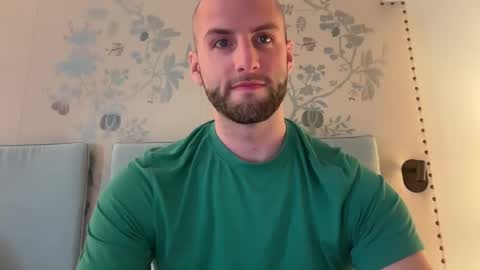 Snapshot of ryanandchadcb chatting on January 28, 8:47 am Ryan Chad online show from January 28, 8:47 am