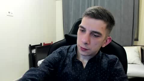 Andrew C. online show from April 17, 8:22 pm