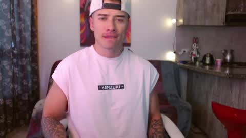 Ryan Blue ig ryannblue online show from February 3, 9:18 pm