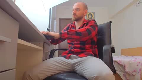 Ryanstone  online show from April 27, 4:32 am