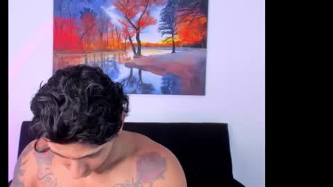 ryanwhite3 online show from October 30, 1:39 am