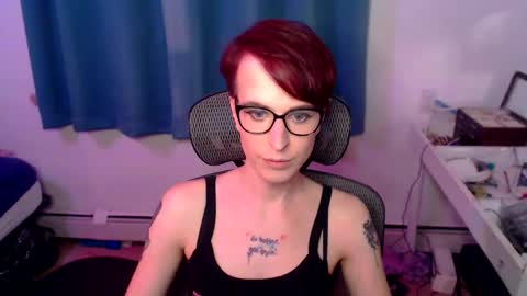 Snapshot of ryff_burnz chatting on January 19, 12:49 am Ryff Burnz online show from January 19, 12:49 am