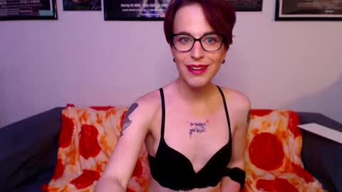 Snapshot of ryff_burnz chatting on December 31, 3:34 am Ryff Burnz online show from December 31, 3:34 am