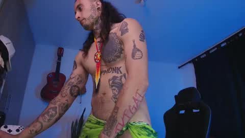 leopmonk help me reach 100 thumbs up online show from March 20, 3:55 am