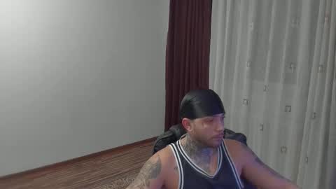 s1nmaster online show from January 16, 8:40 pm