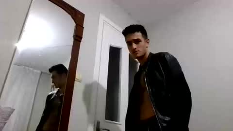 s2ici online show from October 4, 9:12 pm