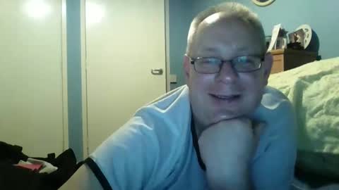 Snapshot of s536sny18 chatting on March 1, 11:04 pm s536sny18 online show from March 1, 11:04 pm