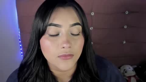 Snapshot of s_demoni1 chatting on February 12, 10:37 pm S H A R O N model independient online show from February 12, 10:37 pm