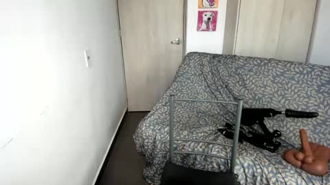 Sara online show from February 12, 9:40 pm