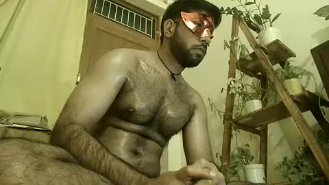 sabertil1947 online show from December 19, 1:18 pm