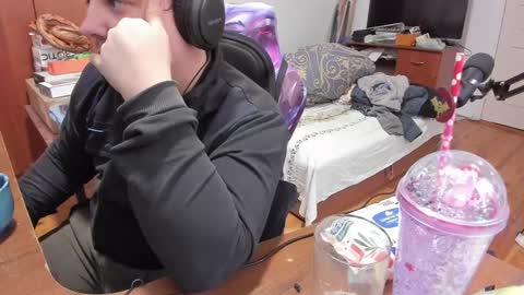 1141323  my Lord Mister Max   moms treasure online show from January 25, 12:05 pm