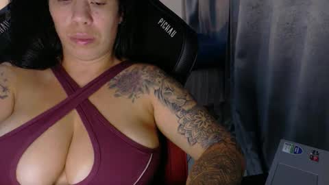 sabrina301 online show from March 26, 11:43 pm