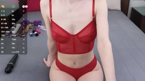 Snapshot of sabrina_grey chatting on February 9, 7:48 am Sabrina online show from February 9, 7:48 am