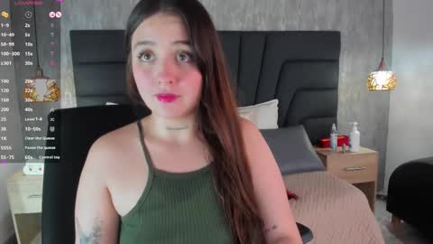 Snapshot of sabrina_lennox chatting on February 22, 2:39 am Sabrina Maria online show from February 22, 2:39 am