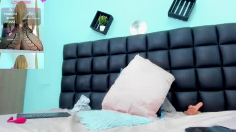 Snapshot of sabrina_med chatting on March 12, 5:38 pm sabrina online show from March 12, 5:38 pm