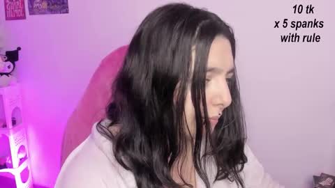 Snapshot of sachi_meow chatting on October 16, 12:38 pm Ig online show from October 16, 12:38 pm