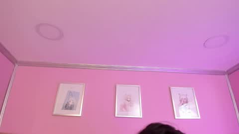 Snapshot of sachi_meow chatting on February 26, 6:48 pm Ig online show from February 26, 6:48 pm