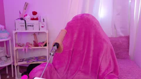 Ig  online show from April 8, 6:44 pm