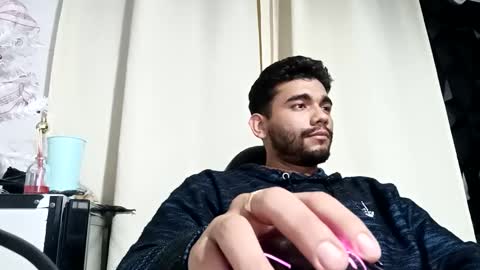 Sack online show from December 6, 8:32 am