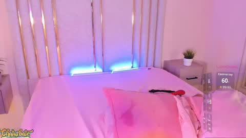 Snapshot of saekohofman chatting on October 7, 4:19 am Mara online show from October 7, 4:19 am