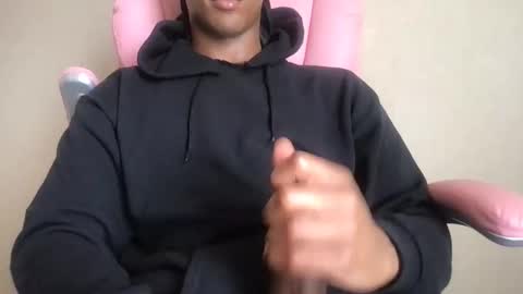 Saeonyx online show from March 15, 7:06 pm