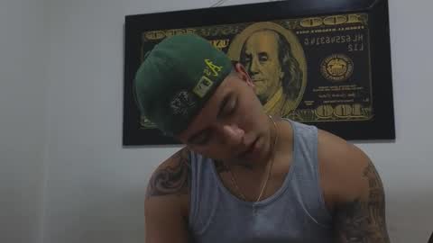 Snapshot of sahara_n_thiago chatting on September 10, 11:11 am Sahara y Thiago online show from September 10, 11:11 am