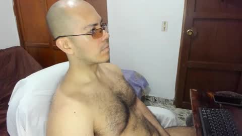 Snapshot of saintedy01 chatting on October 1, 12:48 pm saintedy01 online show from October 1, 12:48 pm