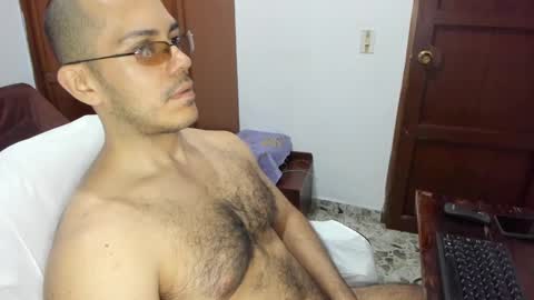 Snapshot of saintedy01 chatting on February 7, 2:04 pm saintedy01 online show from February 7, 2:04 pm