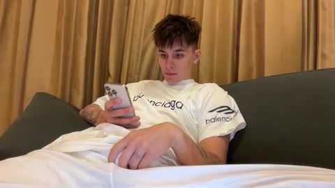 Roby online show from February 3, 7:29 pm