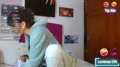 Snapshot of sakura_skinny chatting on October 19, 5:28 pm Sakura Skinny online show from October 19, 5:28 pm