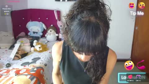 Snapshot of sakura_skinny chatting on September 15, 4:41 pm Sakura Skinny online show from September 15, 4:41 pm