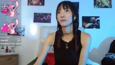 Snapshot of sakura_skinny chatting on January 23, 8:13 pm Sakura Skinny online show from January 23, 8:13 pm
