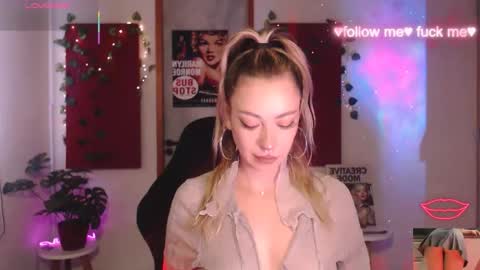 Sakura online show from April 12, 3:05 pm