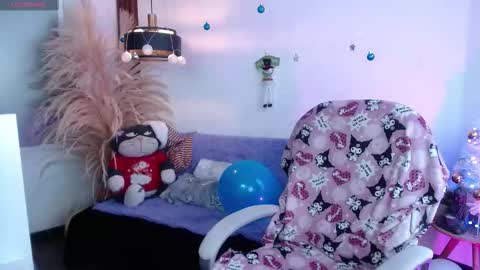 salome_drasin online show from December 22, 8:48 pm