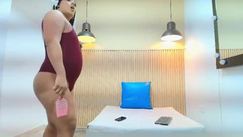 salome_morris2 online show from February 24, 5:10 am