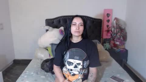 yenny online show from February 13, 5:22 am