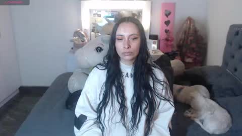 yenny online show from September 11, 4:14 am