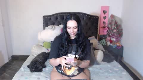 yenny online show from February 1, 4:31 am