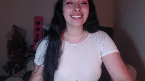 yenny online show from February 6, 7:24 am