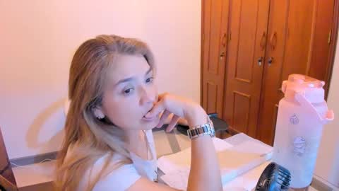 Salome online show from November 4, 3:52 am