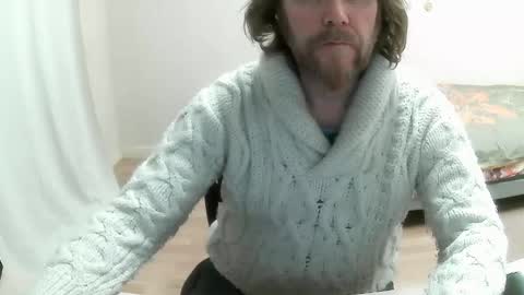 Saltimbanquier  Salt  ou  Banquier  online show from February 14, 10:17 am