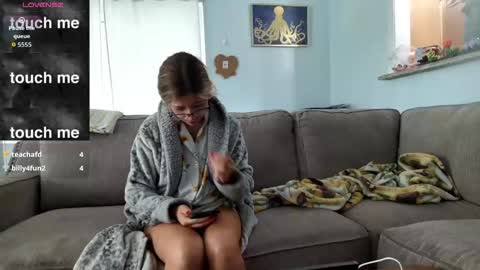Snapshot of saltycaptain69_hatgirl69 chatting on October 9, 2:11 pm Salty Captain 69 Hat Girl 69 online show from October 9, 2:11 pm